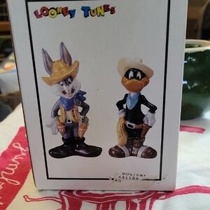 Warner Bros. Blue and Black Cooking Utensils Set